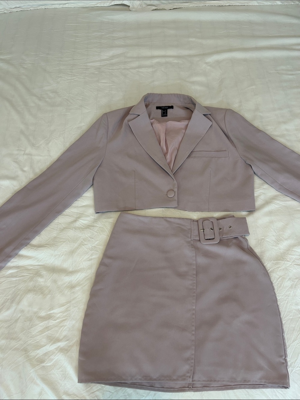 FOREVER 21 Cropped Blazer and Belted Mini Skirt Set - Lavender USED GOOD COND.